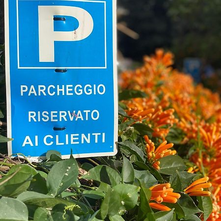 B&B Mareagro Santa Teresa Di Riva Exterior foto