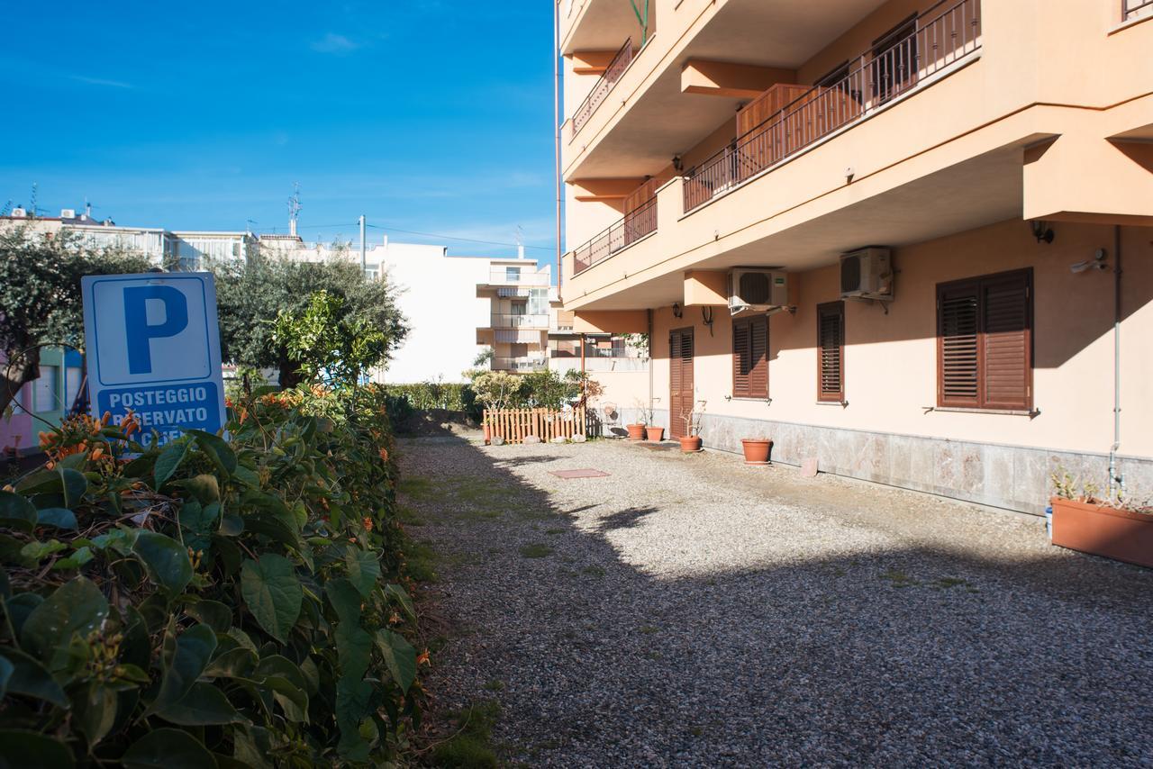 B&B Mareagro Santa Teresa Di Riva Exterior foto